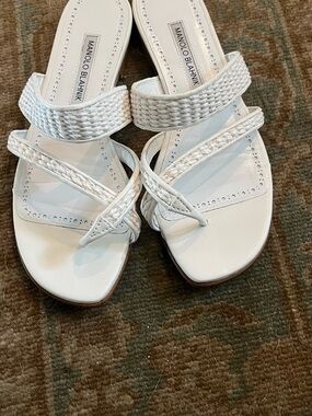 Manolo Blahnik white sandals 38